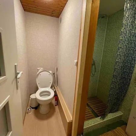 Ботель Na Hrote Ostrova Dobrodruzne Byvanie Na Hausbote